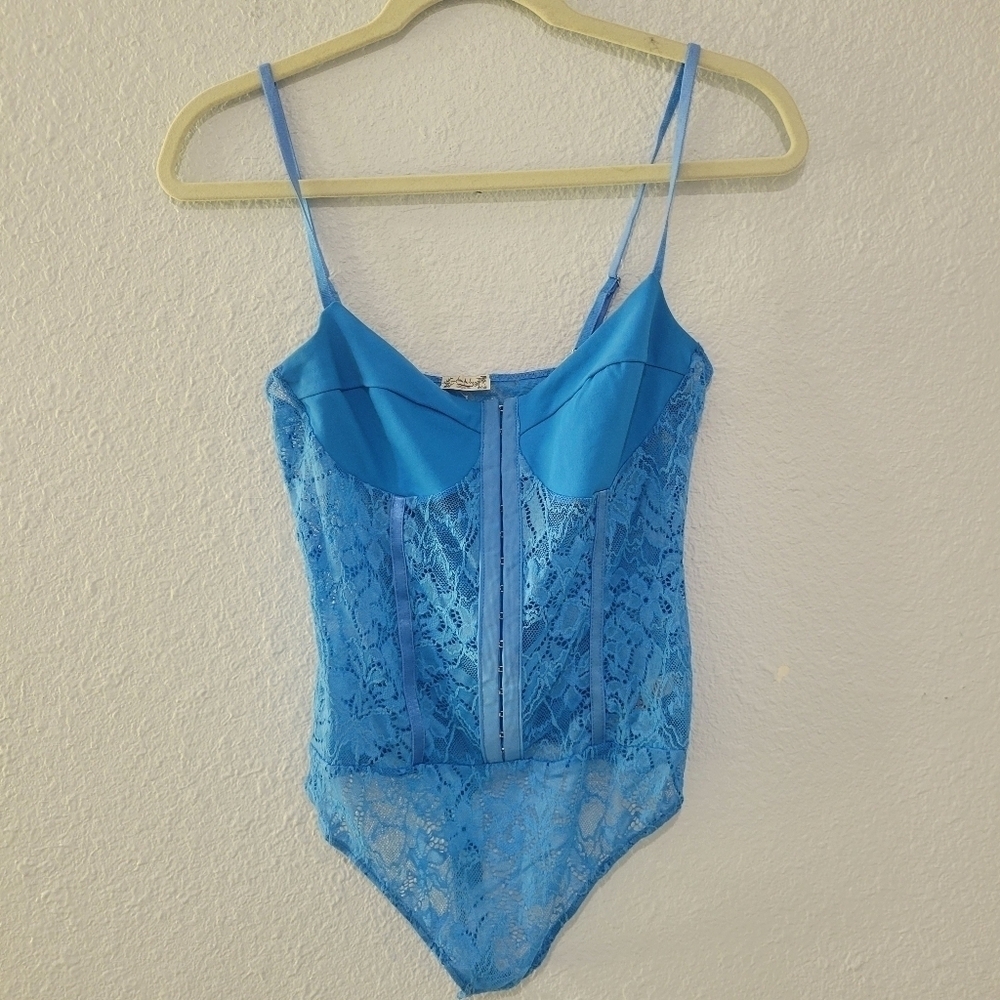 FREE PEOPLE MOVEMENT  Night Rhythm Lace Bodysuit Sz M NEW